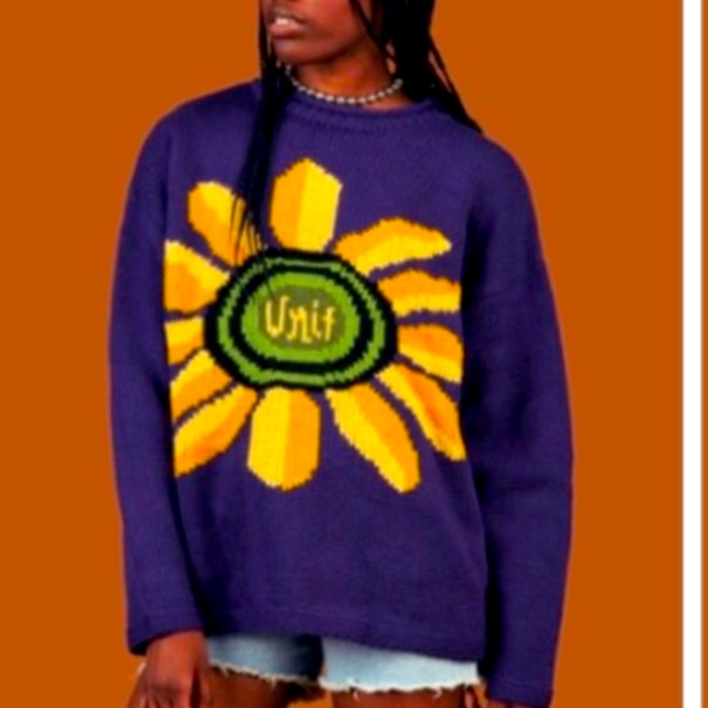 ISO Unif Petal Sweater